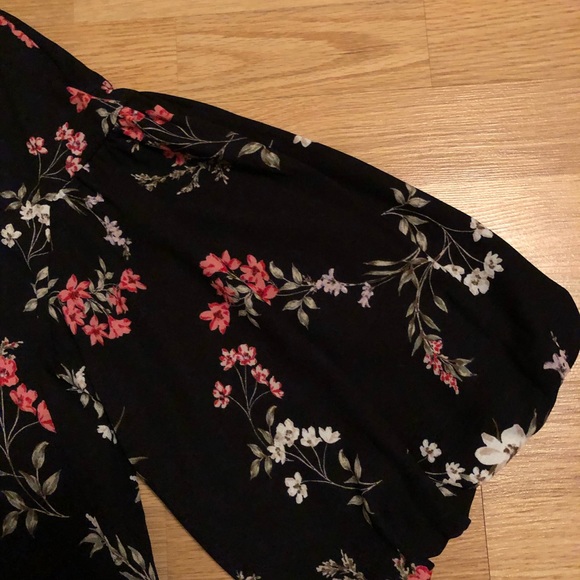 “Naked Zebra” blouse size Small - Picture 3 of 6